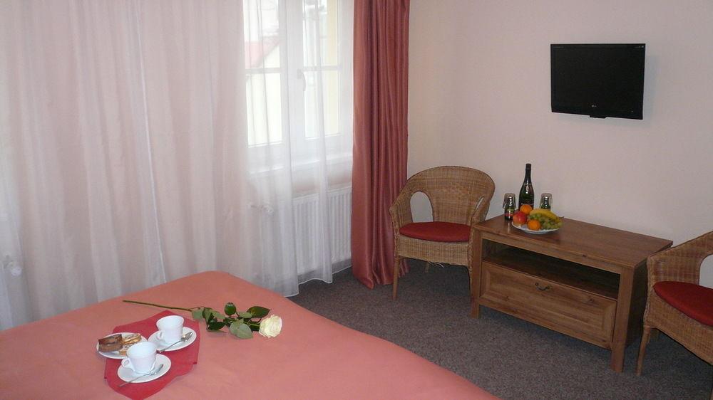 Hotel Karlin Prag Exterior foto