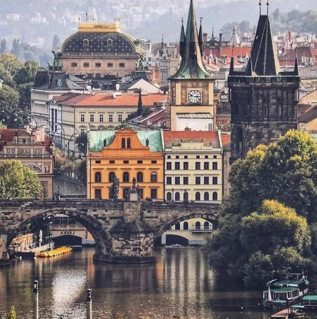 Hotel Karlin Prag Exterior foto