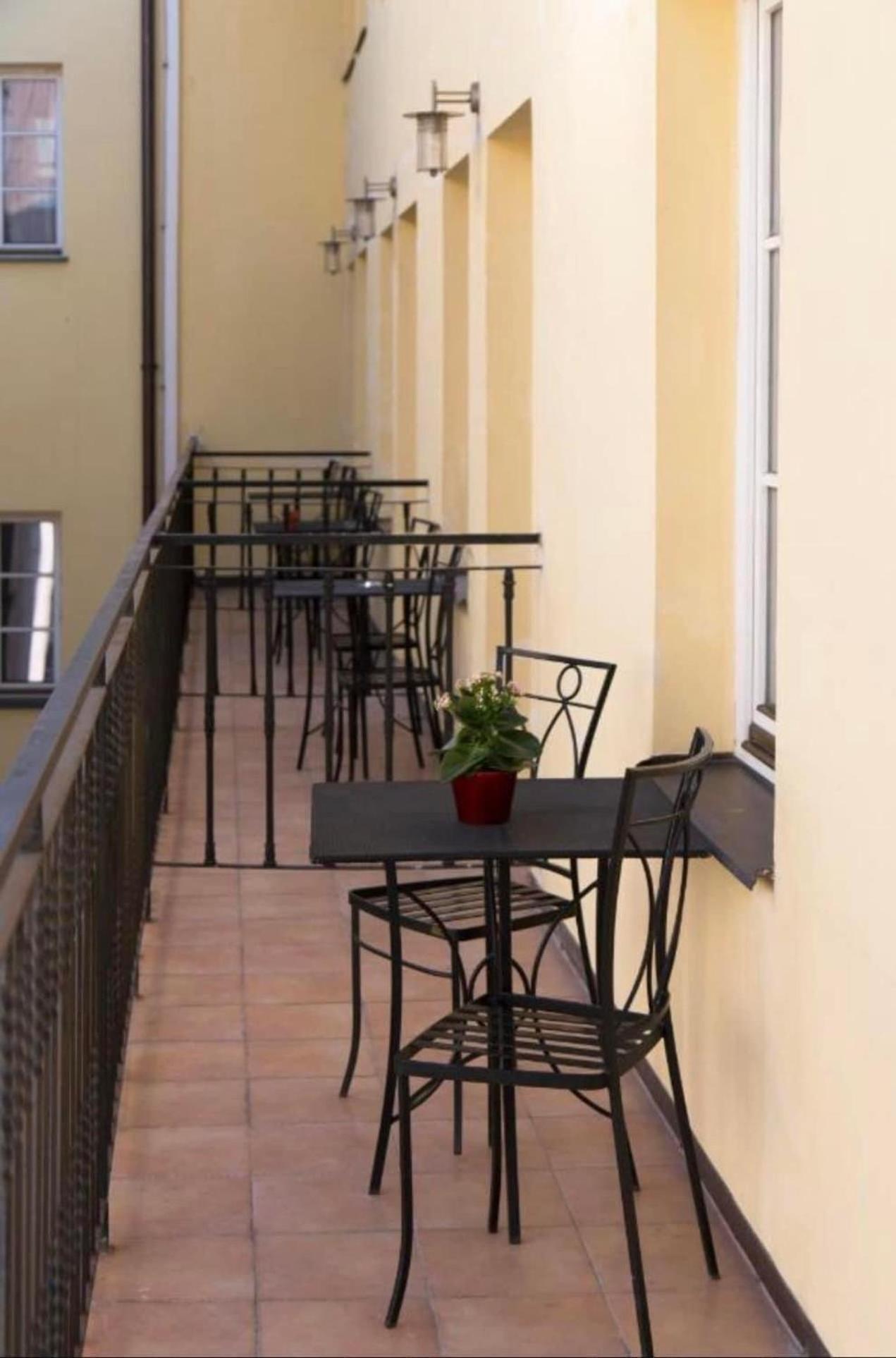 Hotel Karlin Prag Exterior foto
